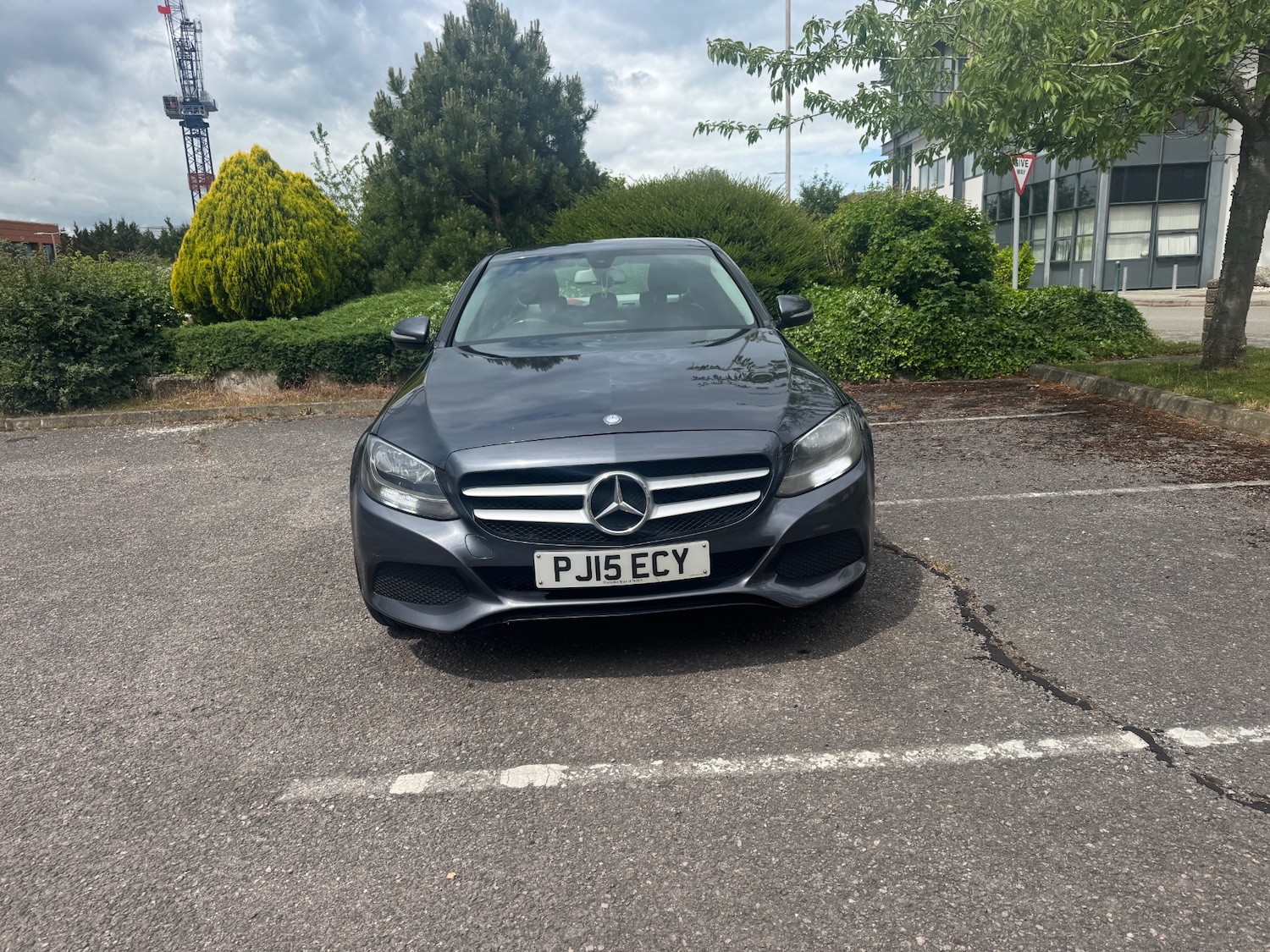 Used Mercedes-Benz C Class 2015 for sale - 76893078: Photo 1
