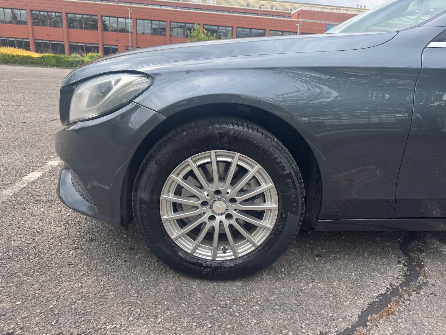 Used Mercedes-Benz C Class 2015 for sale - 76893078: Photo 3