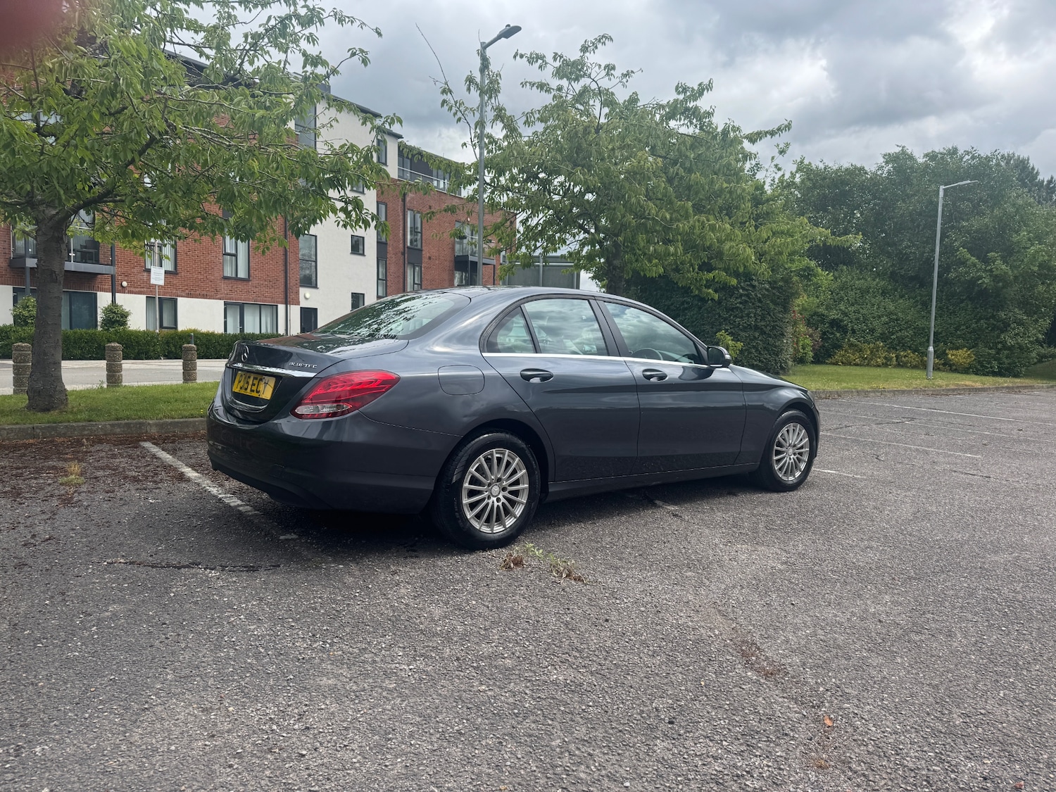 Used Mercedes-Benz C Class 2015 for sale - 76893078: Photo 6