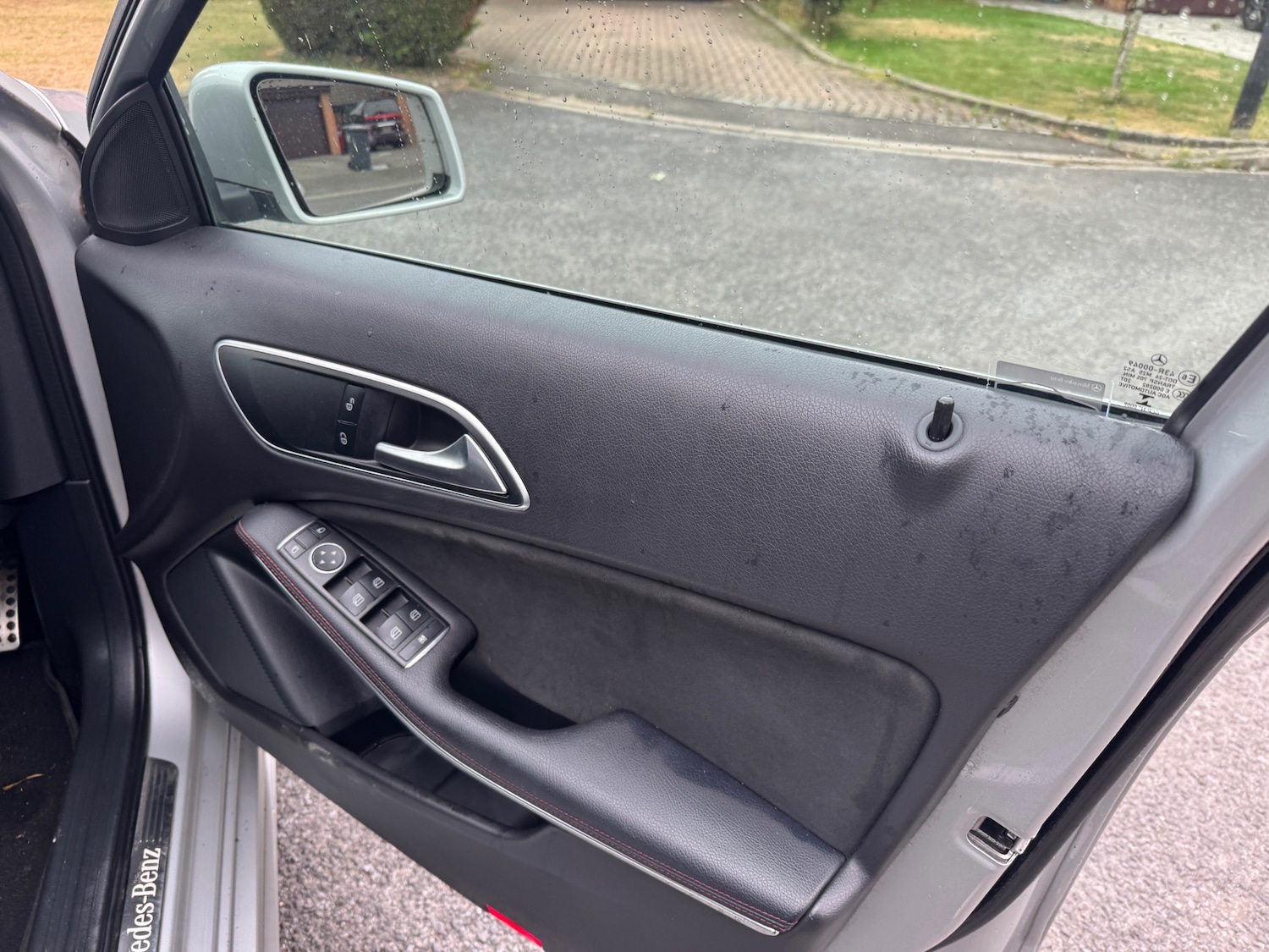 Used Mercedes-Benz A-Class 2017 for sale - 76892605: Photo 11