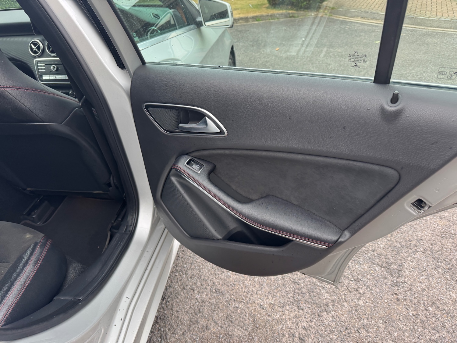 Used Mercedes-Benz A-Class 2017 for sale - 76892605: Photo 15