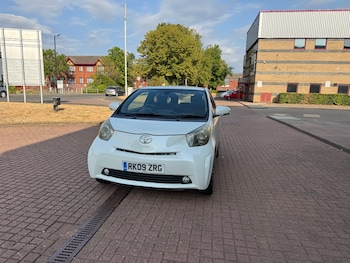 Used Toyota IQ 2009 for sale - 79538126: Photo