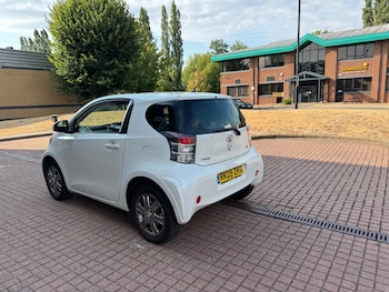 Used Toyota IQ 2009 for sale - 79538126: Photo