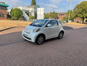 Used Toyota IQ 2009 for sale - 79538126: Photo