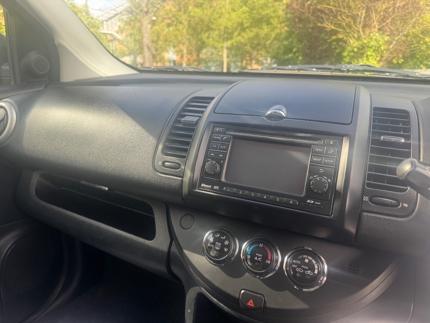 Used Nissan Note 2012 for sale - 76892618: Photo 16