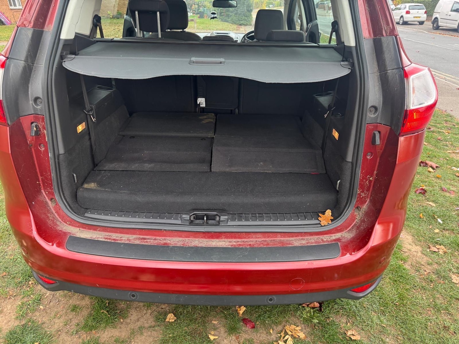 Used Ford Grand C-Max 2015 for sale - 76892241: Photo 11