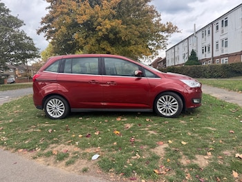 Used Ford Grand C-Max 2015 for sale - 76892241: Photo