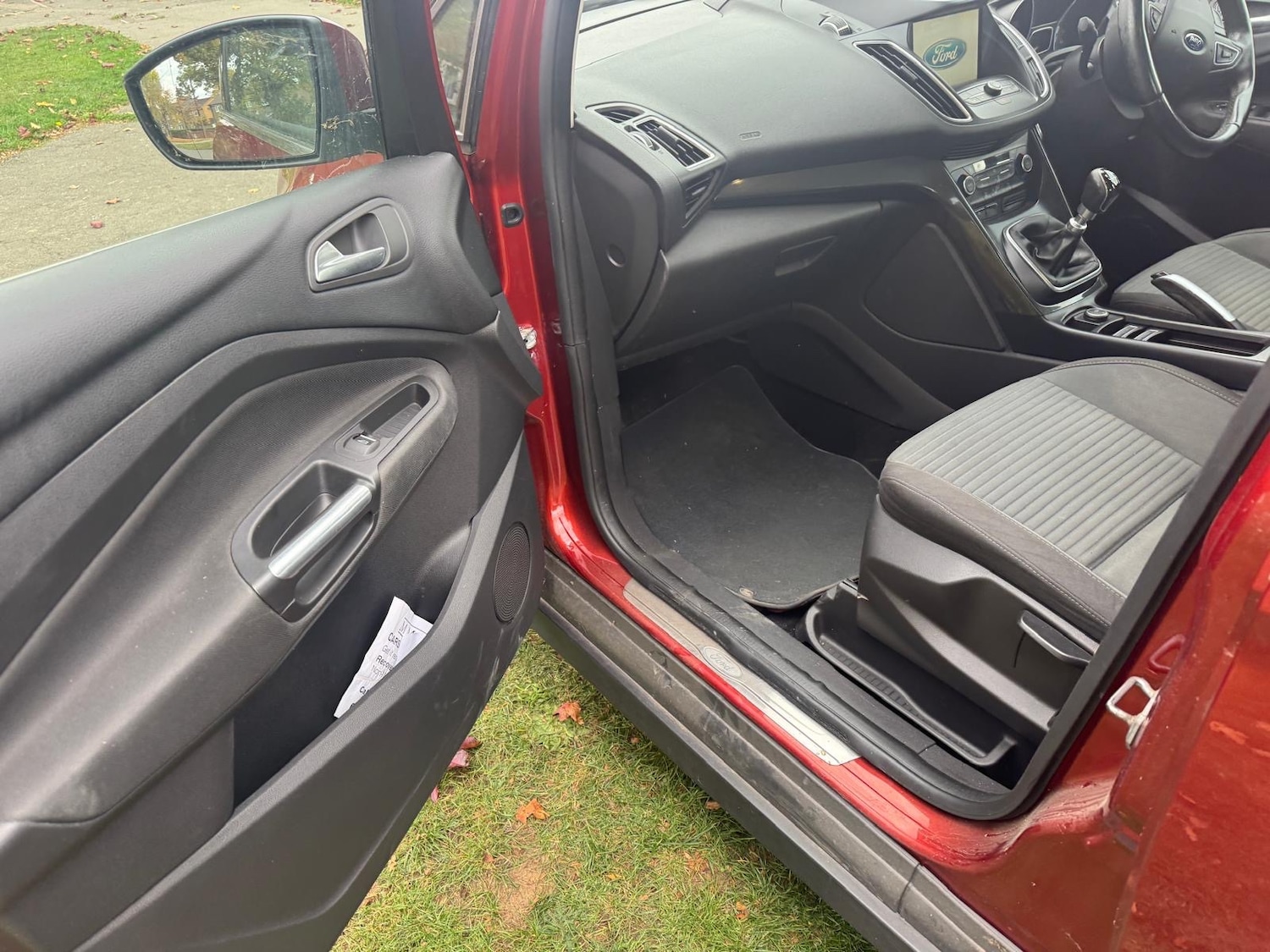 Used Ford Grand C-Max 2015 for sale - 76892241: Photo 7