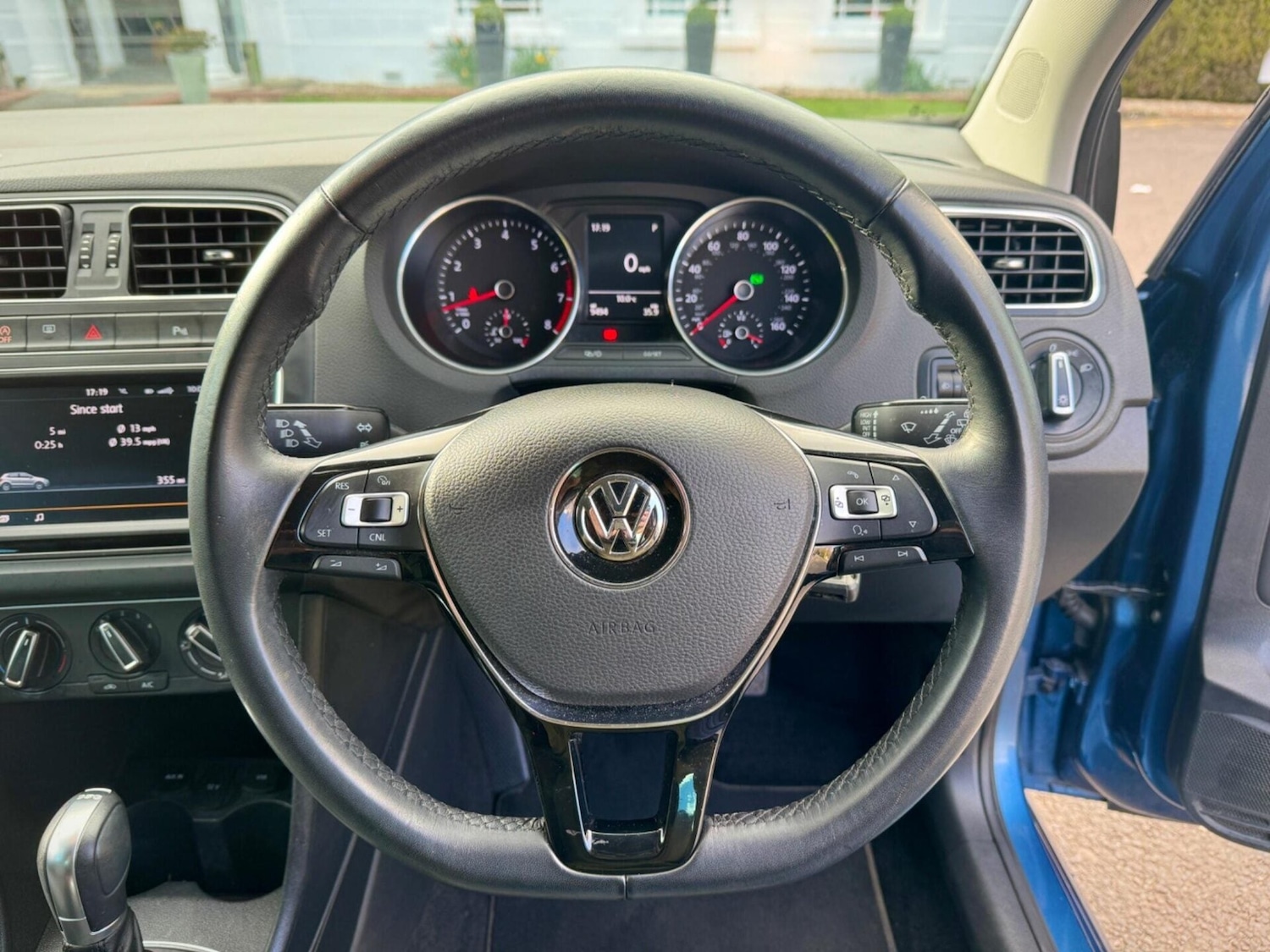 Used Volkswagen Polo 2016 for sale - 77896792: Photo 13