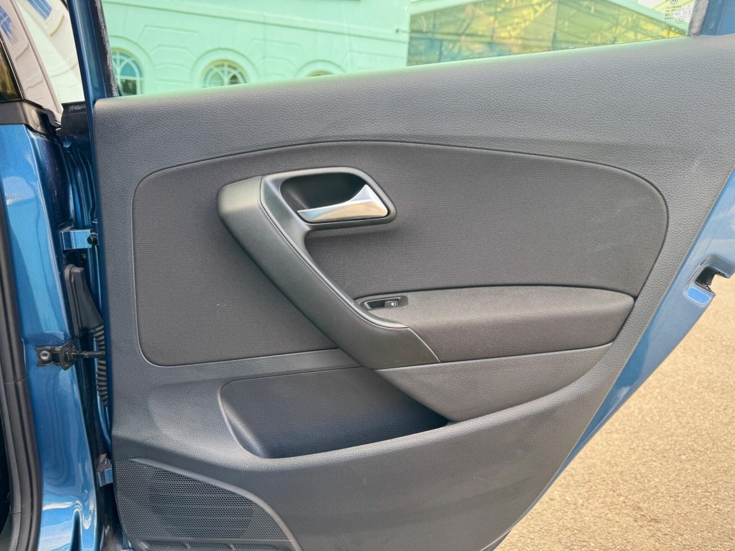 Used Volkswagen Polo 2016 for sale - 77896792: Photo 40