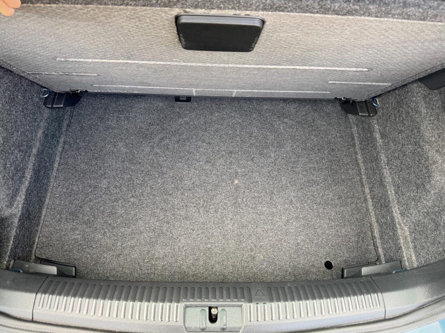 Used Volkswagen Polo 2016 for sale - 77896792: Photo 44