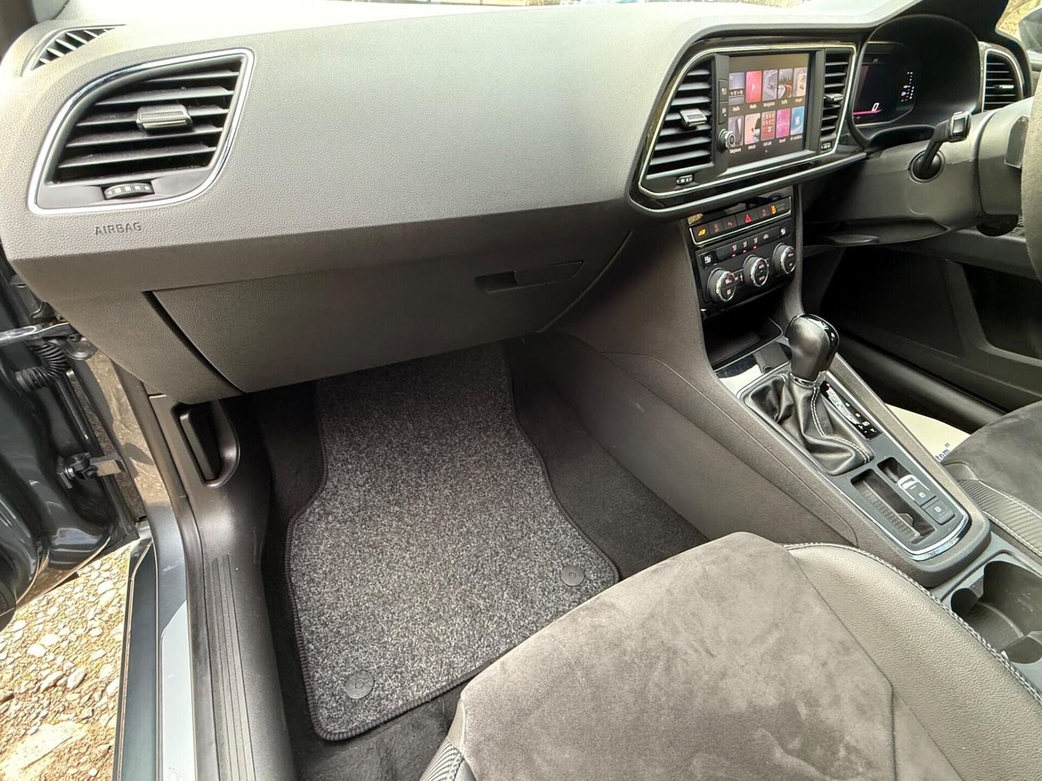 Used SEAT Leon 2018 for sale - 77204843: Photo 54