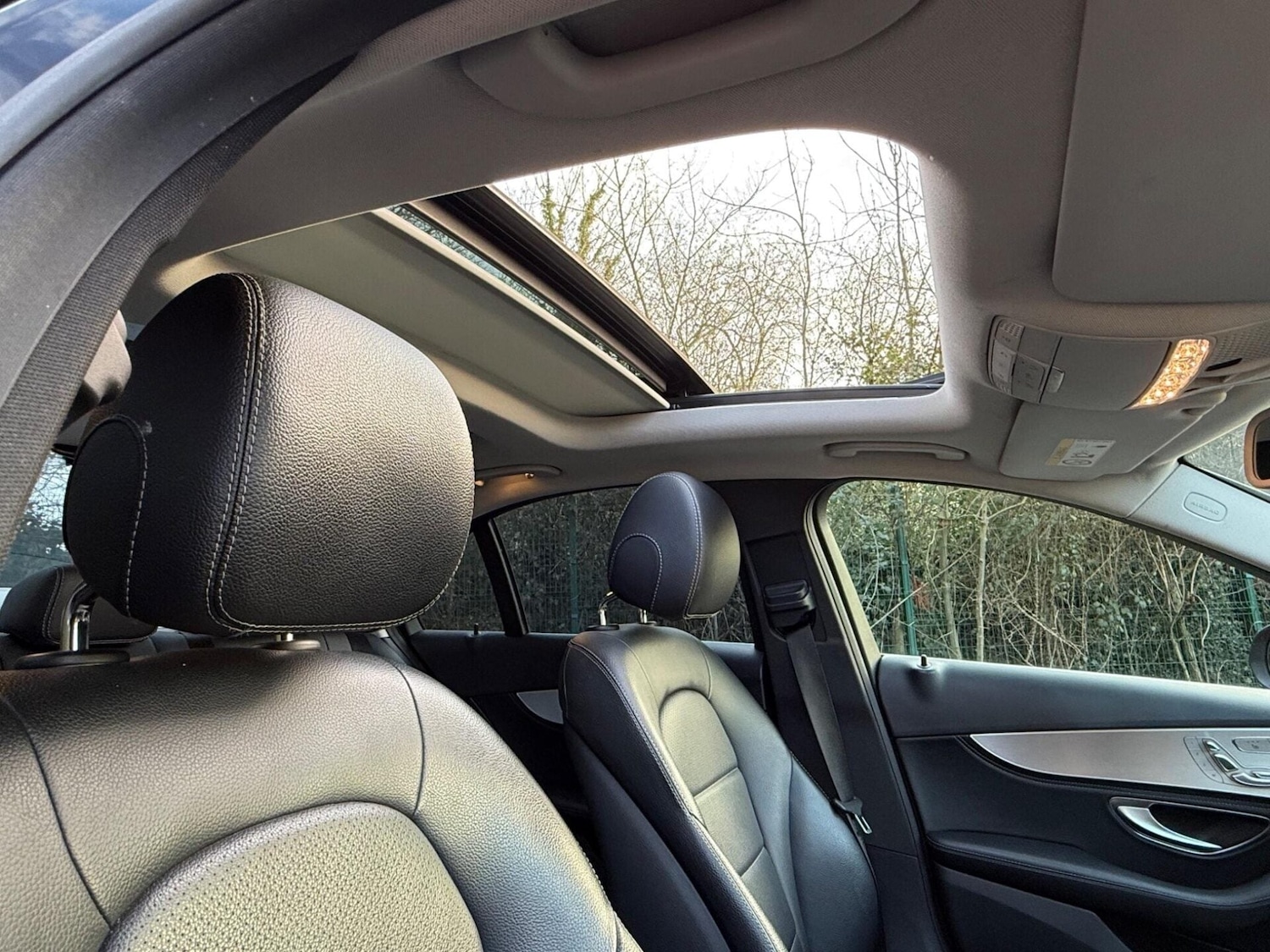 Used Mercedes-Benz C Class 2014 for sale - 77204847: Photo 25