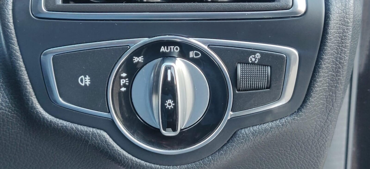 Used Mercedes-Benz C Class 2014 for sale - 77204847: Photo 35