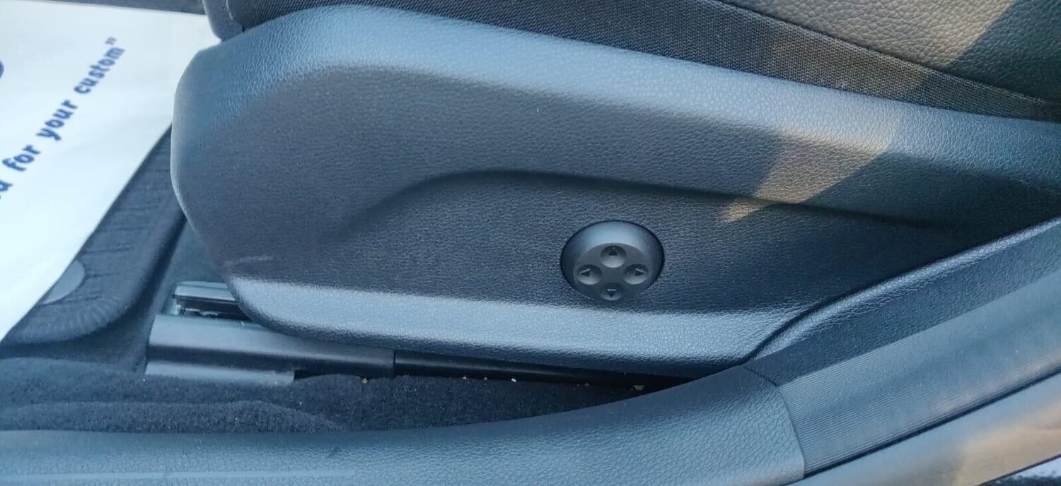 Used Mercedes-Benz C Class 2014 for sale - 77204847: Photo 57