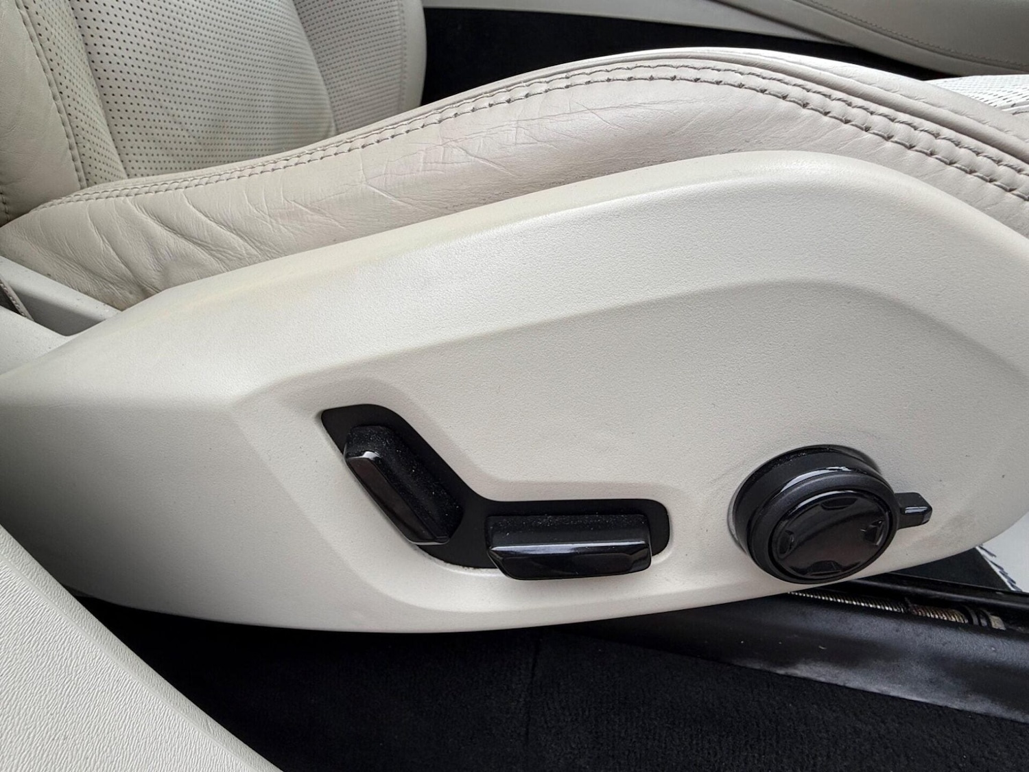 Used Volvo XC90 2017 for sale - 77204828: Photo 63