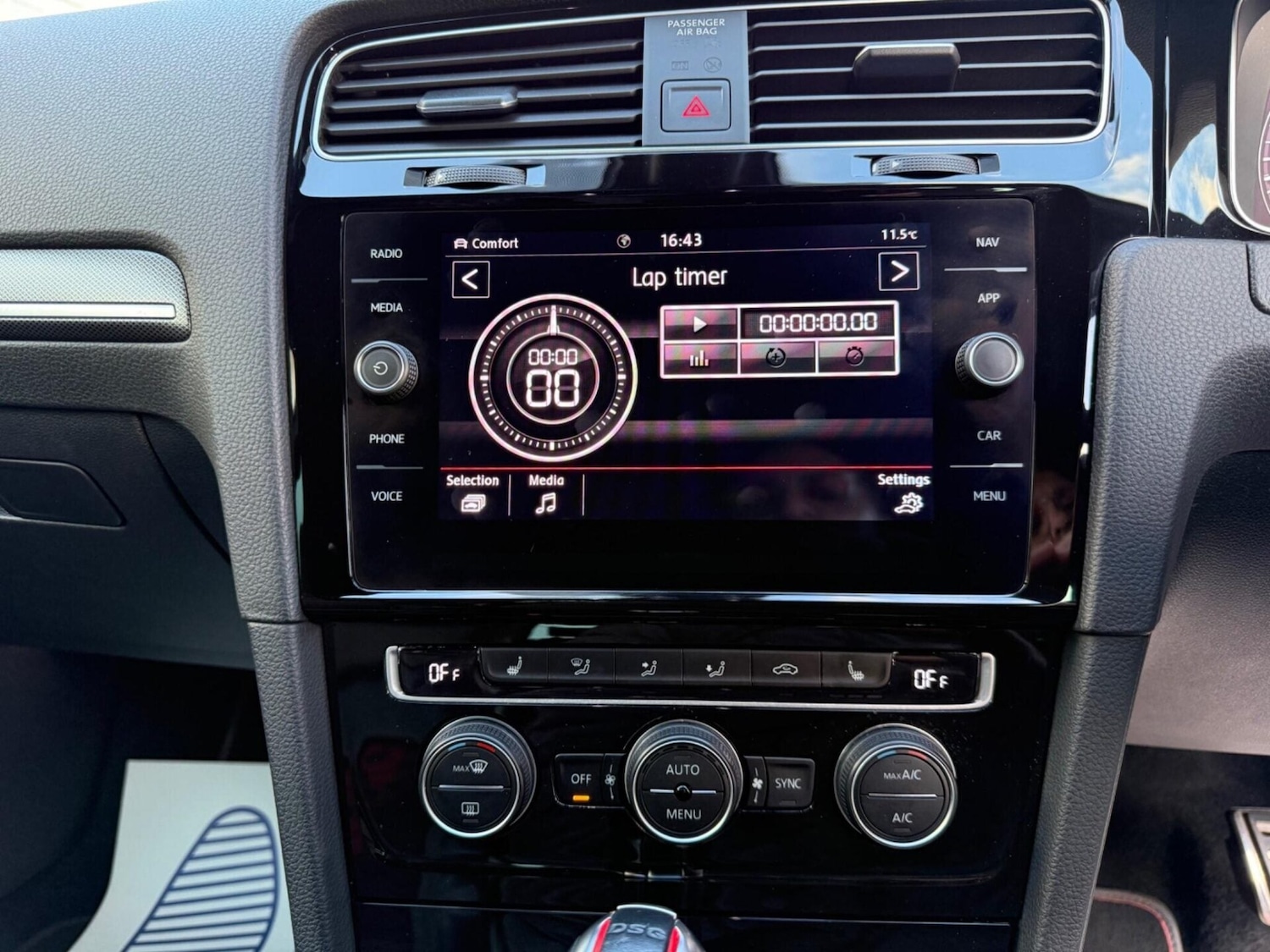 Used Volkswagen Golf 2020 for sale - 77830082: Photo 60