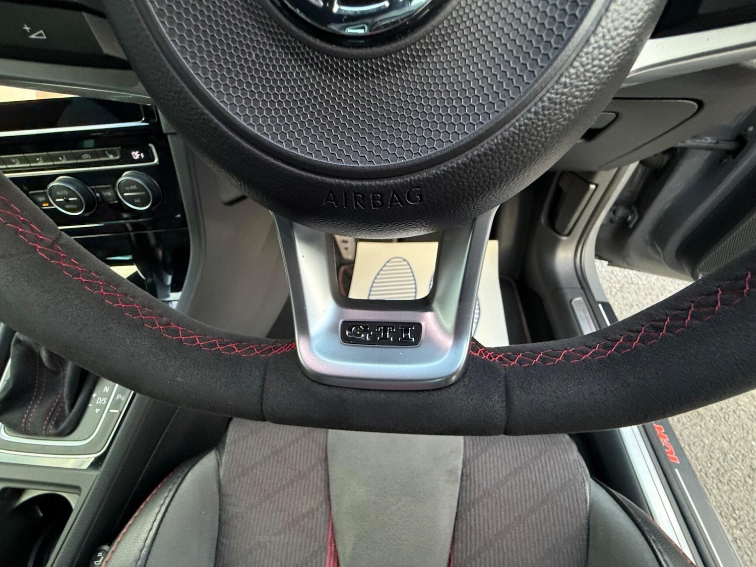 Used Volkswagen Golf 2020 for sale - 77830082: Photo 71