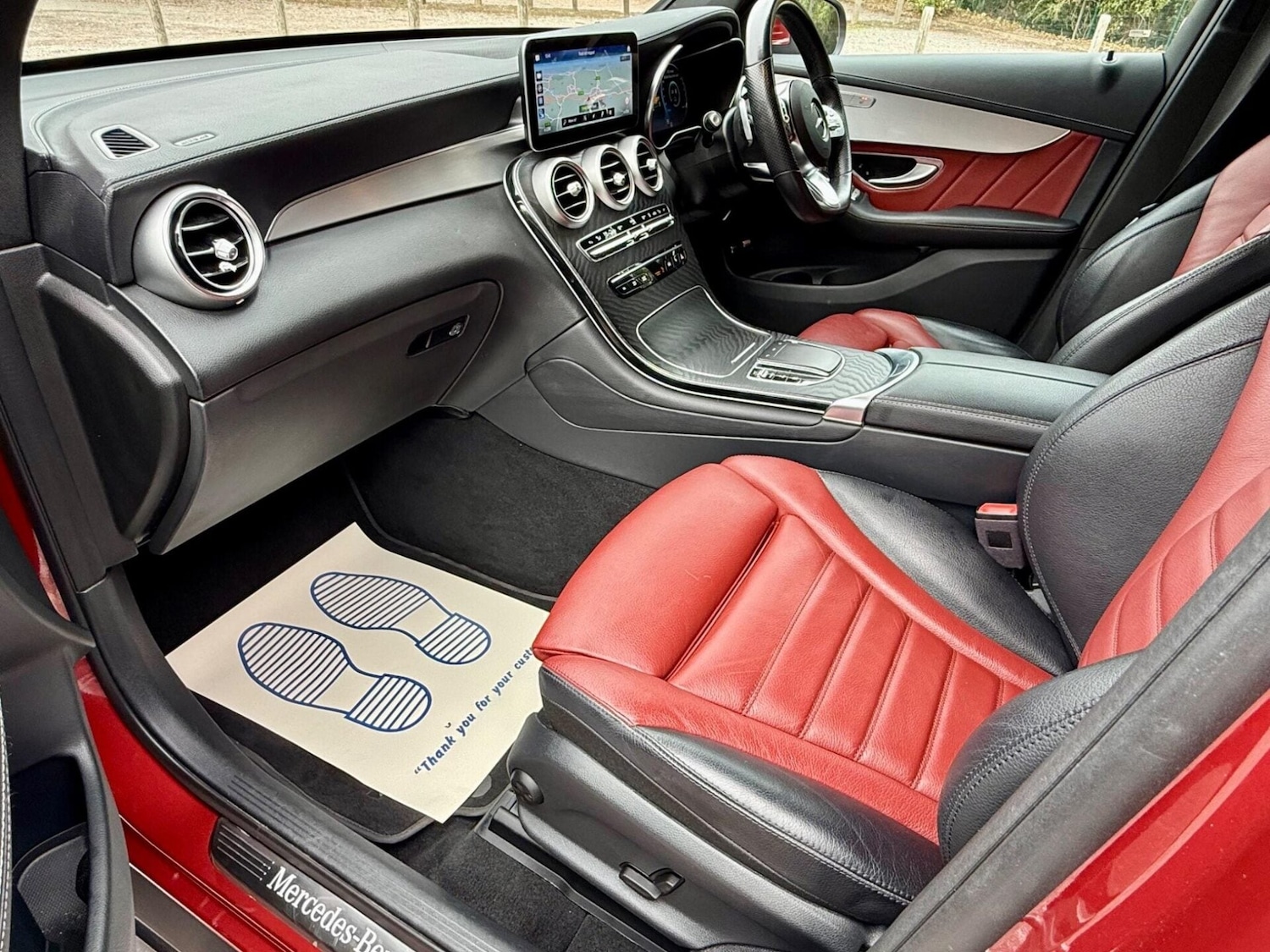 Used Mercedes-Benz GLC 2022 for sale - 77204827: Photo 2