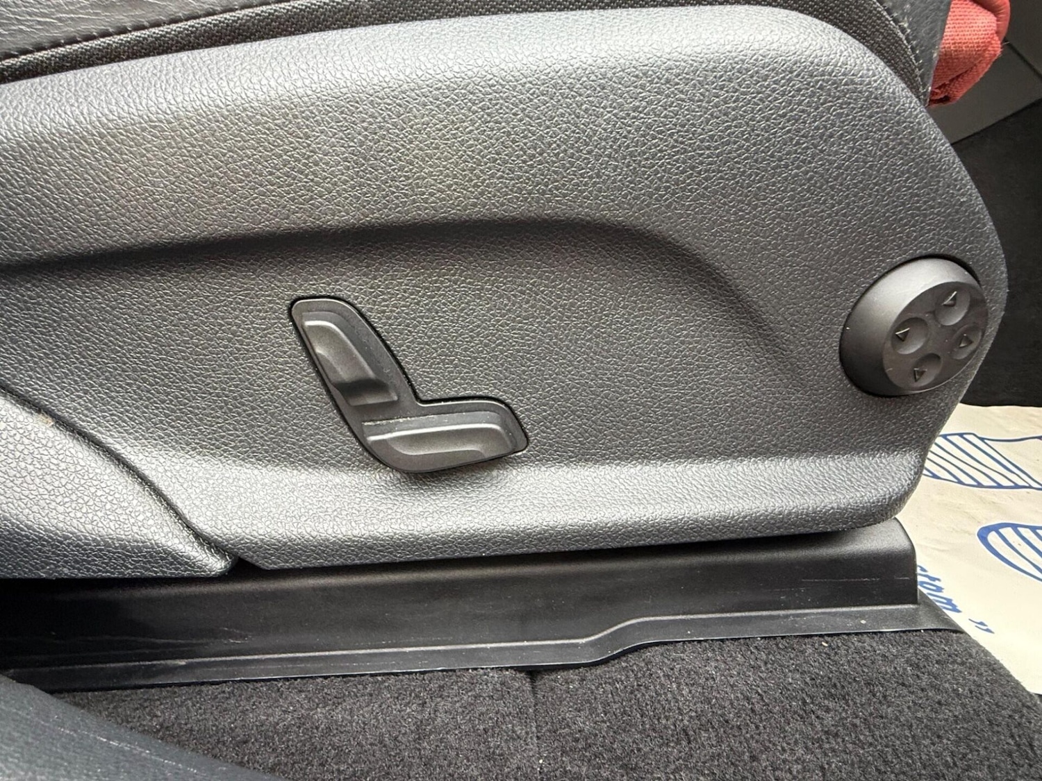 Used Mercedes-Benz GLC 2022 for sale - 77204827: Photo 48