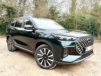 Chery Tiggo 8 feature image