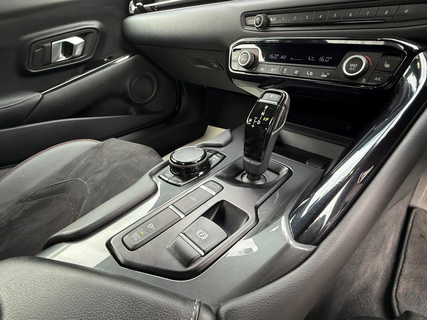 Used Toyota Supra 2022 for sale - 77830080: Photo 4