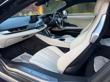 Used BMW i8 2018 for sale - 78236408: Photo