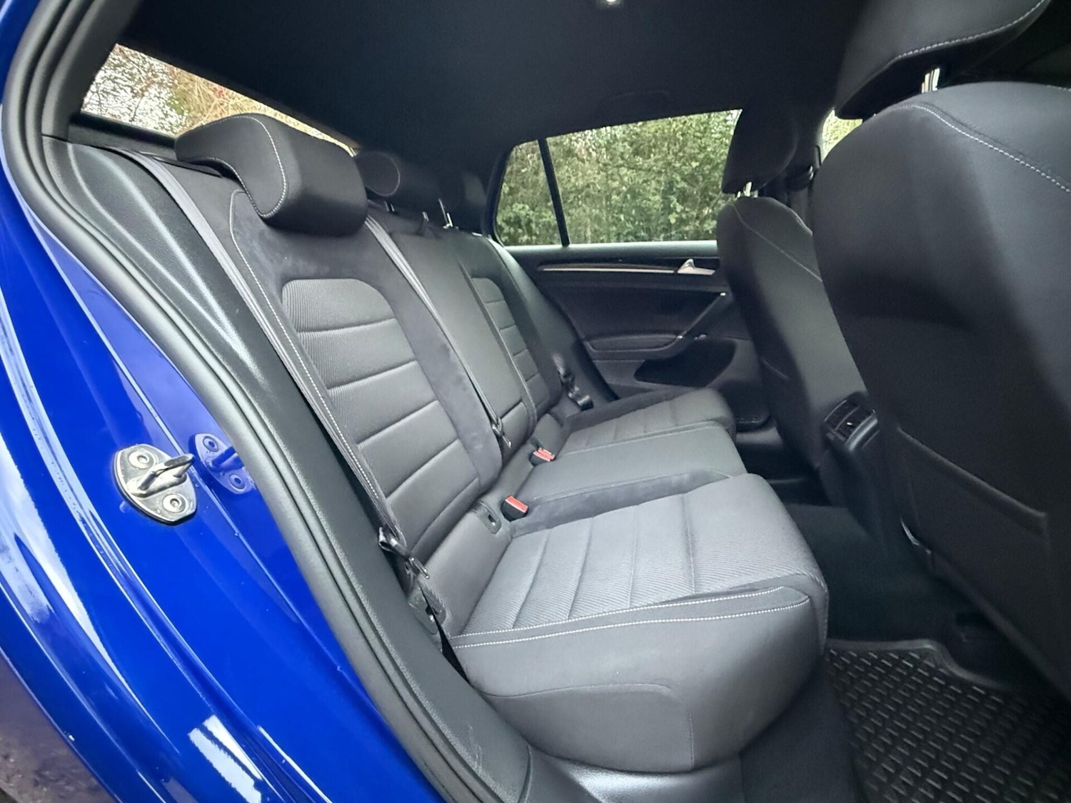 Used Volkswagen Golf 2019 for sale - 77204842: Photo 11