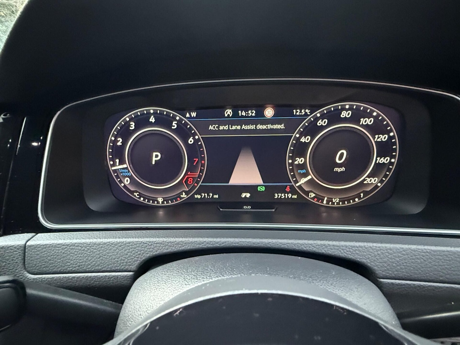 Used Volkswagen Golf 2019 for sale - 77204842: Photo 32