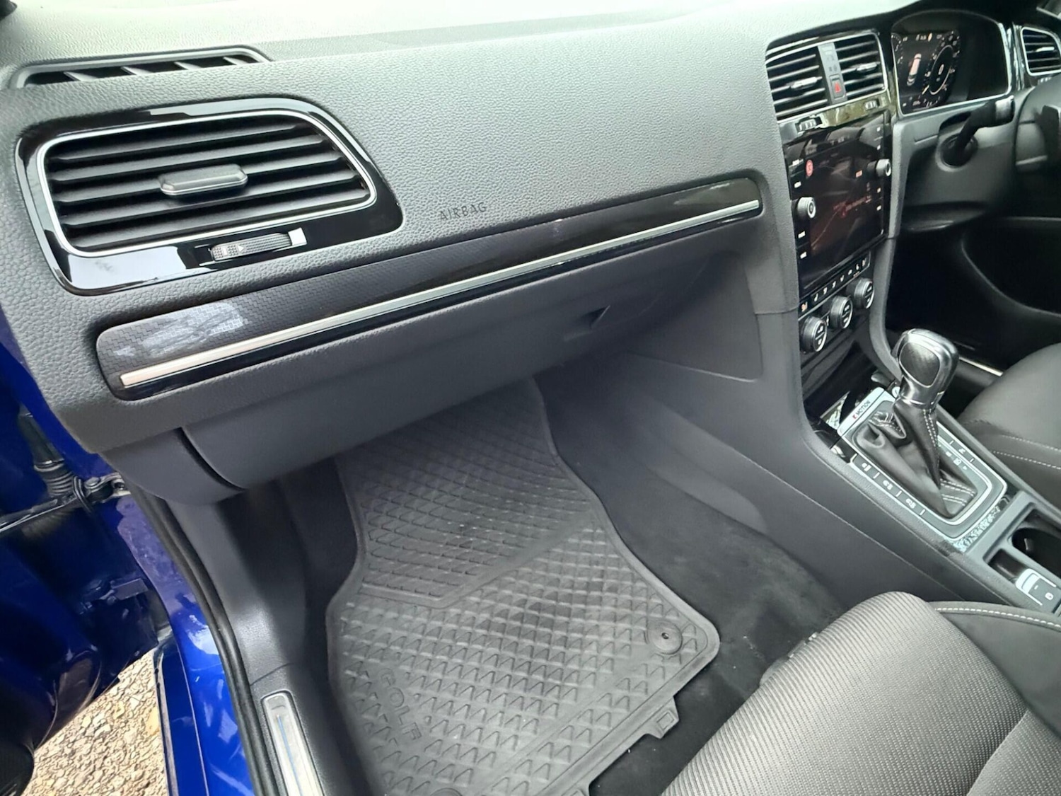 Used Volkswagen Golf 2019 for sale - 77204842: Photo 46