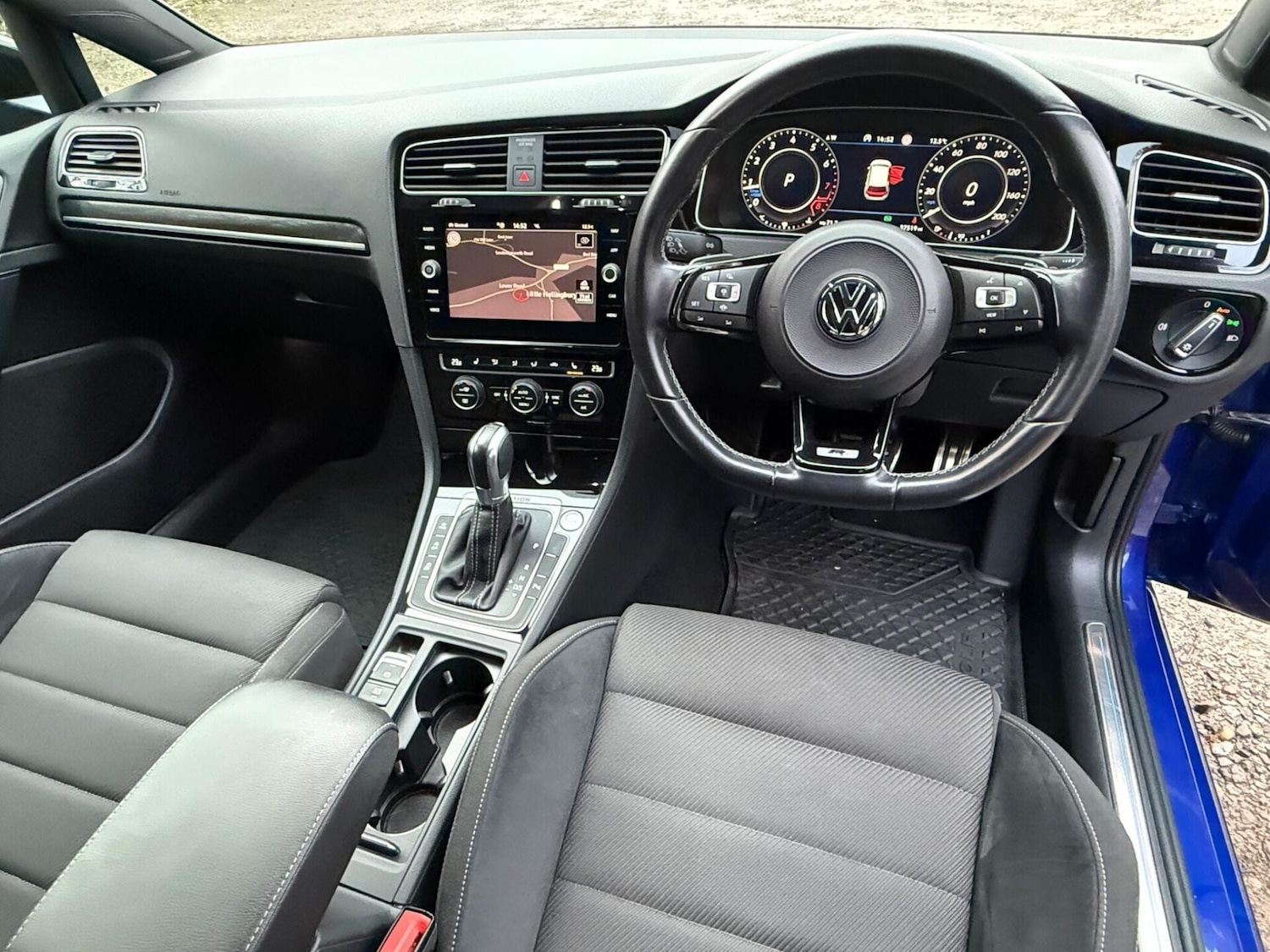 Used Volkswagen Golf 2019 for sale - 77204842: Photo 8