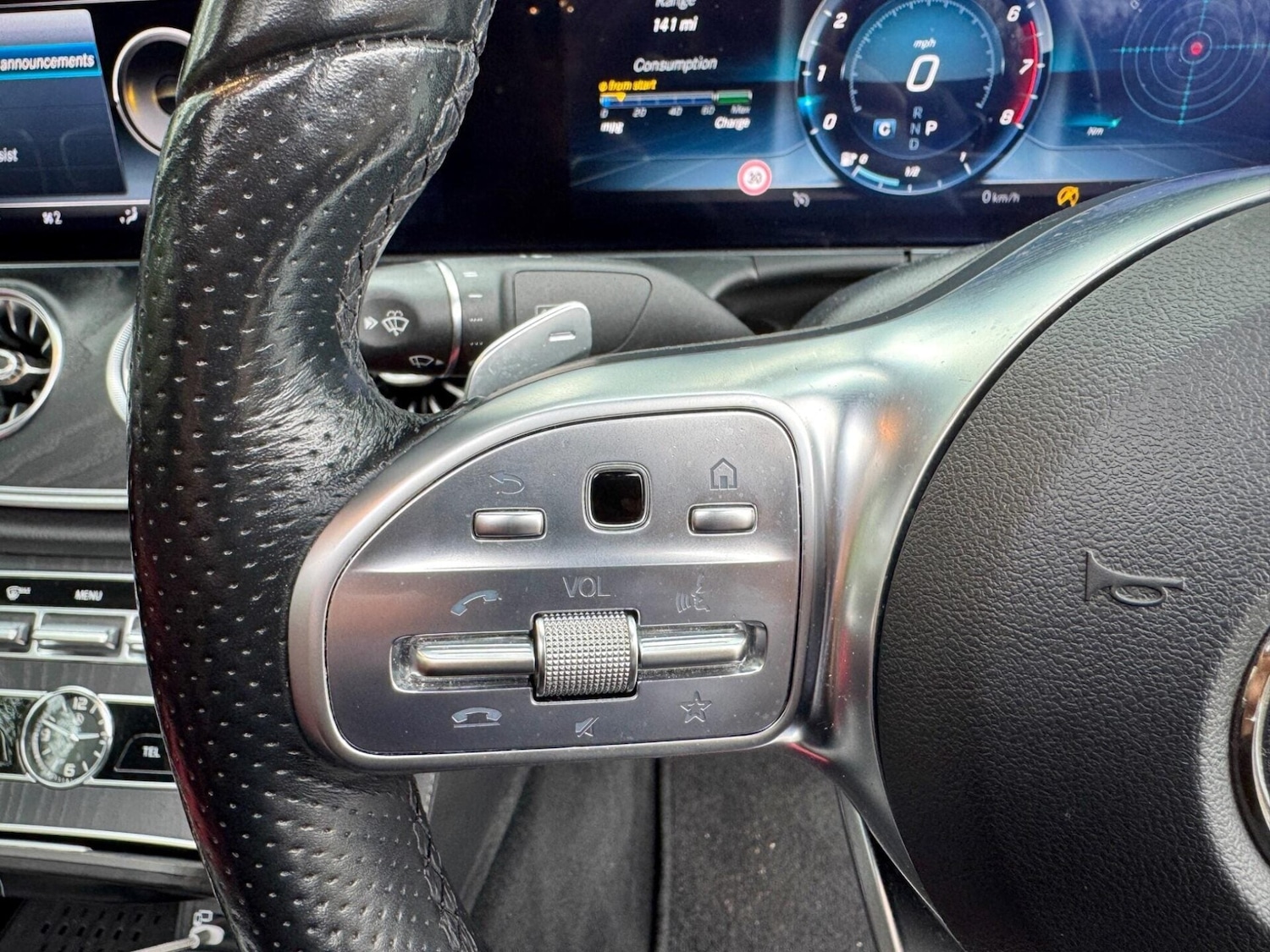 Used Mercedes-Benz E Class 2018 for sale - 77635304: Photo 65