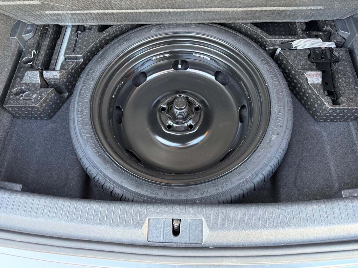 Used Volkswagen Golf 2018 for sale - 77666063: Photo 38