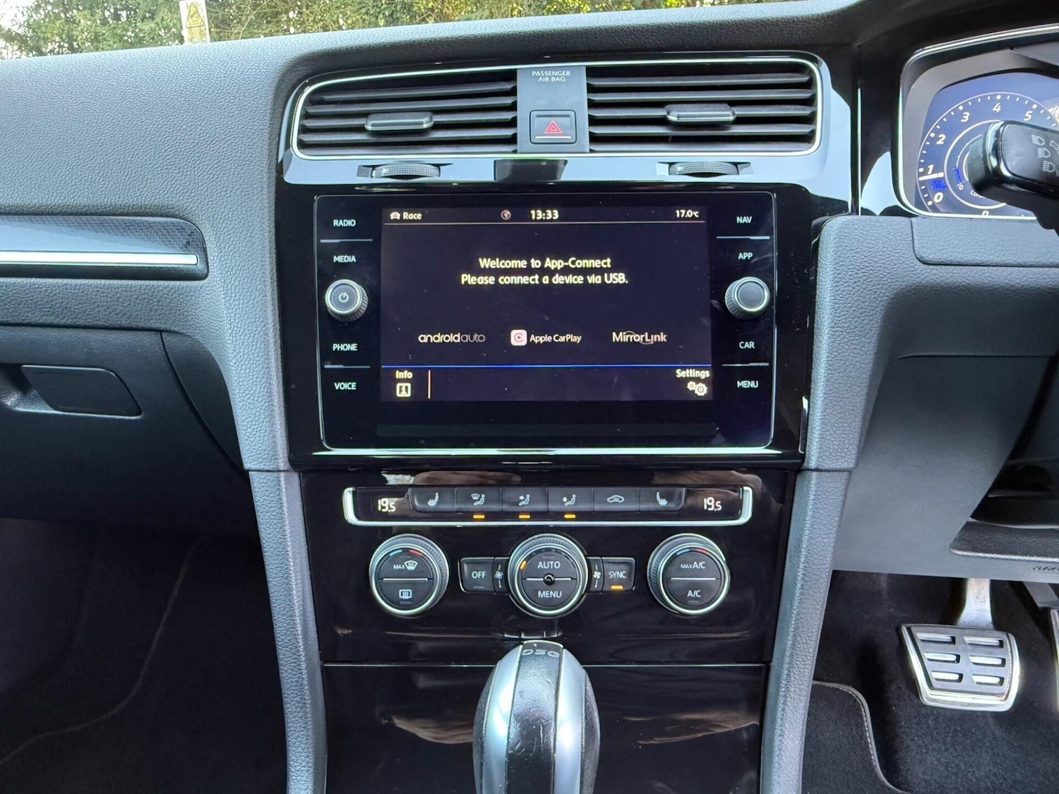 Used Volkswagen Golf 2018 for sale - 77666063: Photo 47