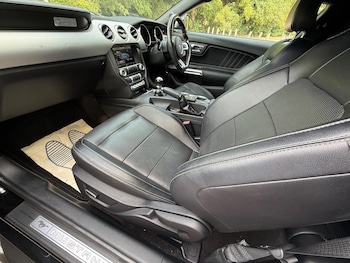 Used Ford Mustang 2016 for sale - 78758609: Photo