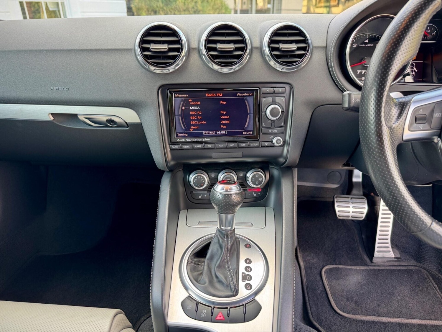 Used Audi TT 2012 for sale - 77204826: Photo 11