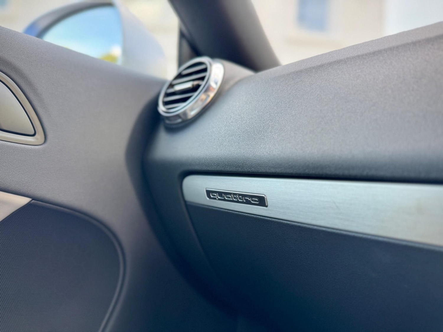 Used Audi TT 2012 for sale - 77204826: Photo 43