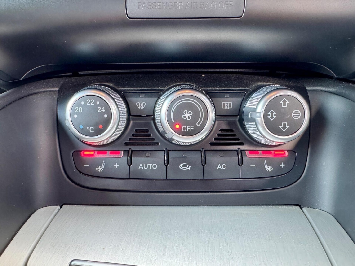 Used Audi TT 2012 for sale - 77204826: Photo 6