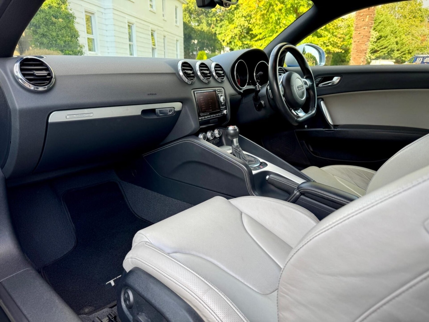 Used Audi TT 2012 for sale - 77204826: Photo 73