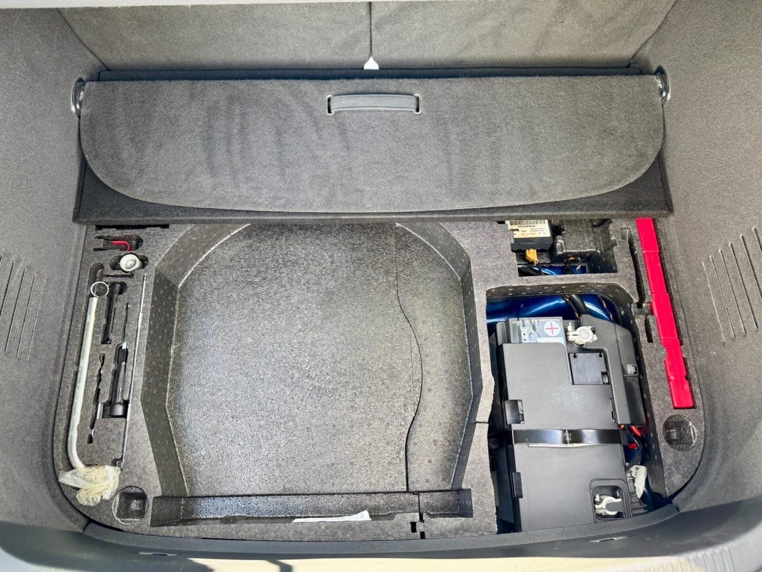 Used Audi TT 2012 for sale - 77204826: Photo 79