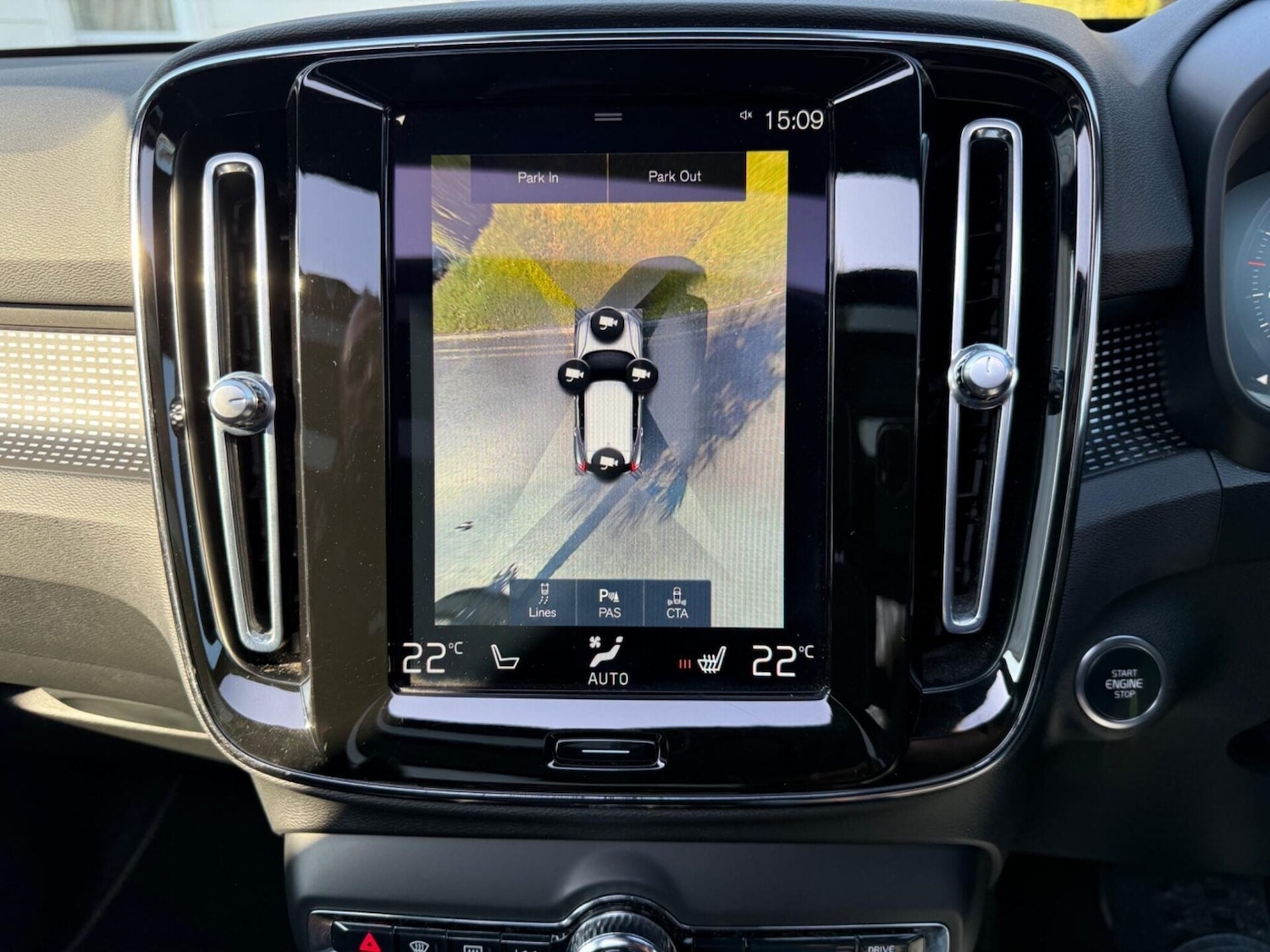 Used Volvo XC40 2021 for sale - 77961809: Photo 8