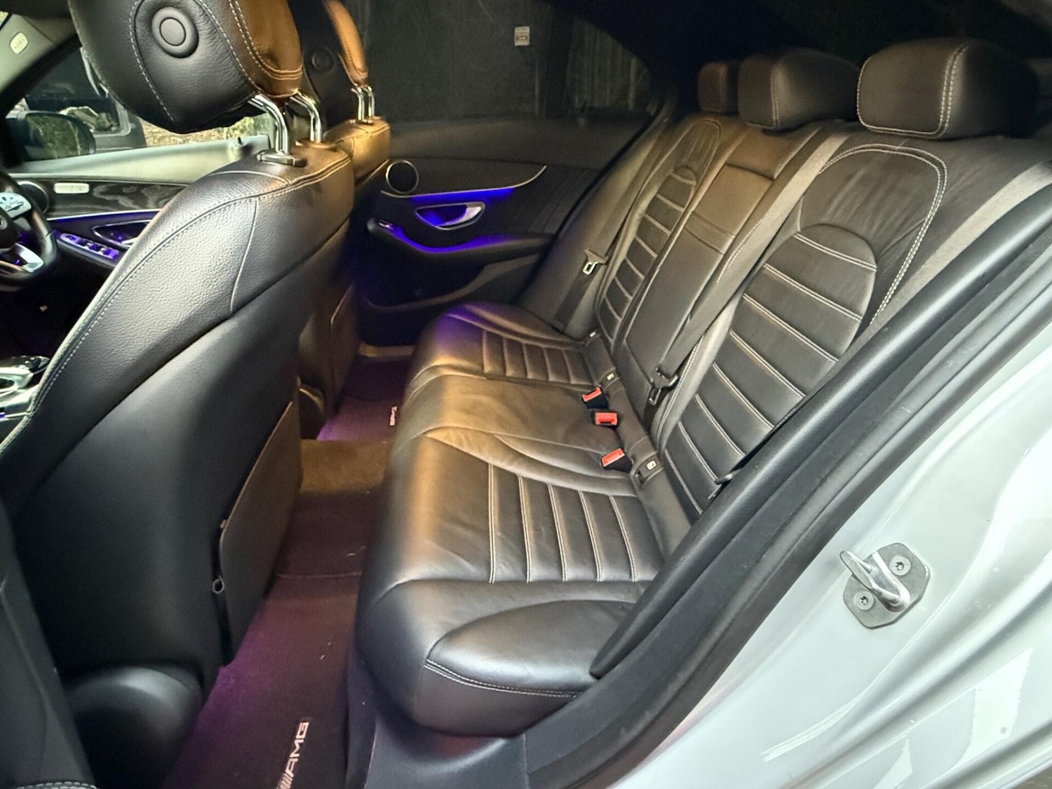 Used Mercedes-Benz C Class 2020 for sale - 77204845: Photo 4