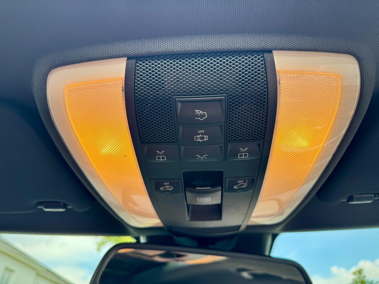 Used Mercedes-Benz C Class 2012 for sale - 77204815: Photo 63