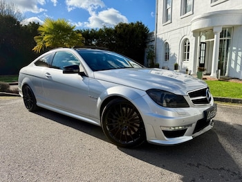 Used Mercedes-Benz C Class 2014 for sale - 77562476: Photo