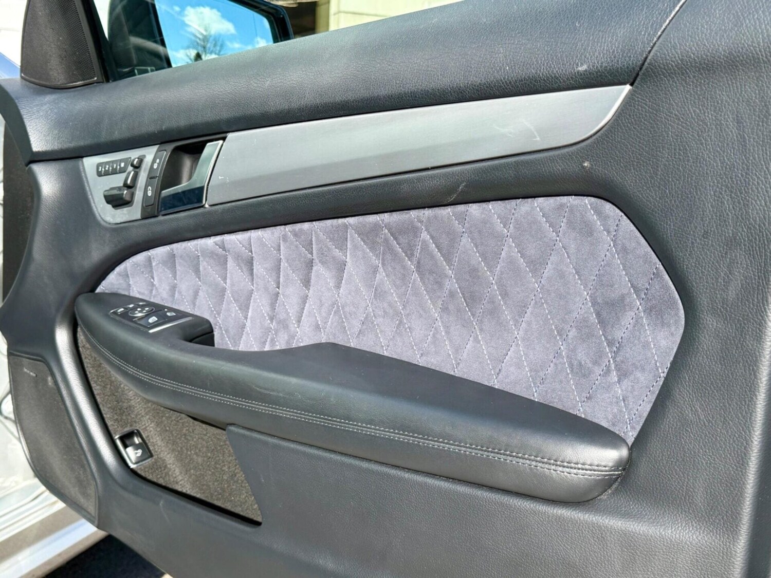 Used Mercedes-Benz C Class 2014 for sale - 77562476: Photo 44