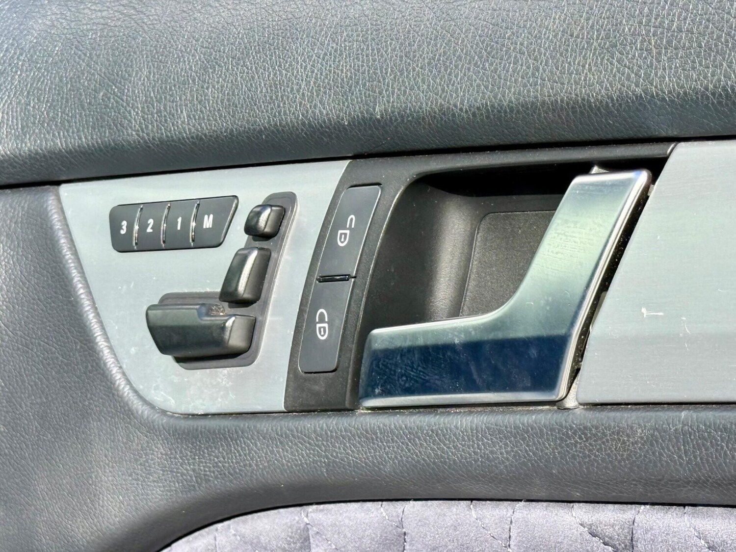 Used Mercedes-Benz C Class 2014 for sale - 77562476: Photo 9