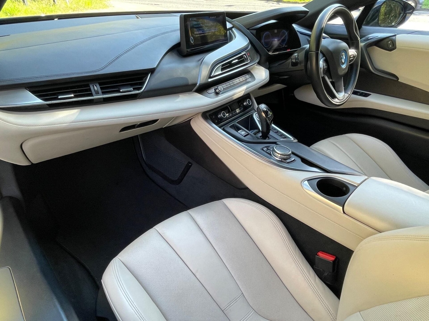 Used BMW i8 2015 for sale - 77204813: Photo 19