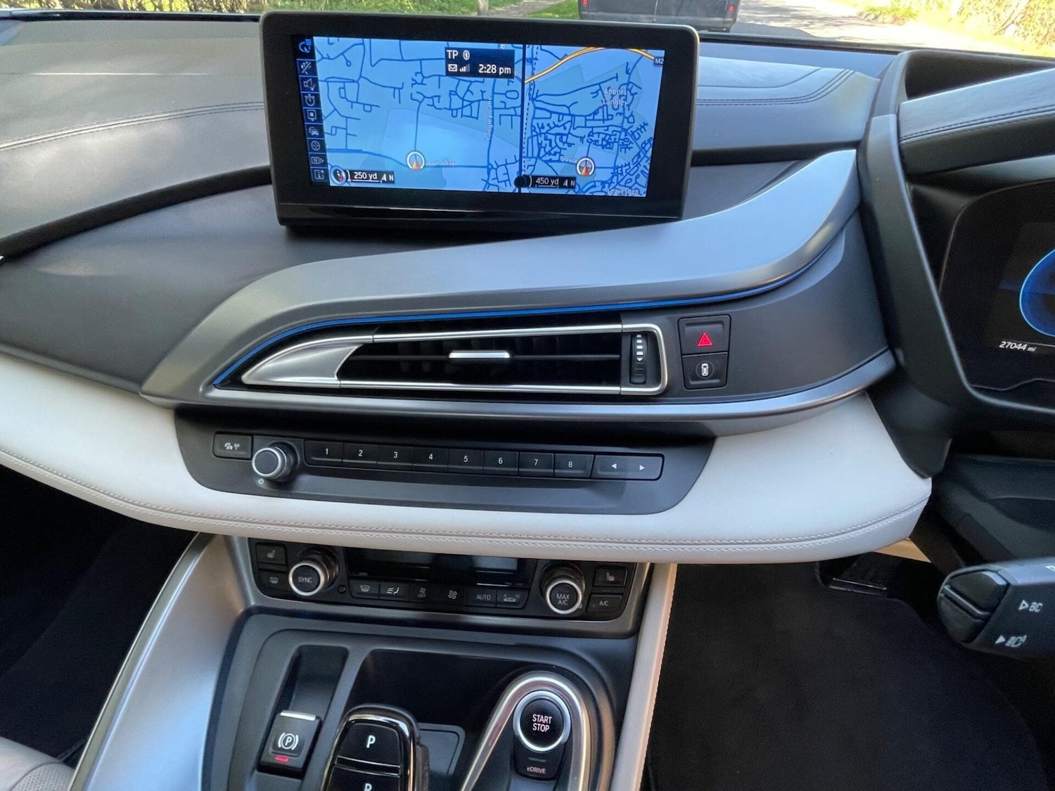 Used BMW i8 2015 for sale - 77204813: Photo 24