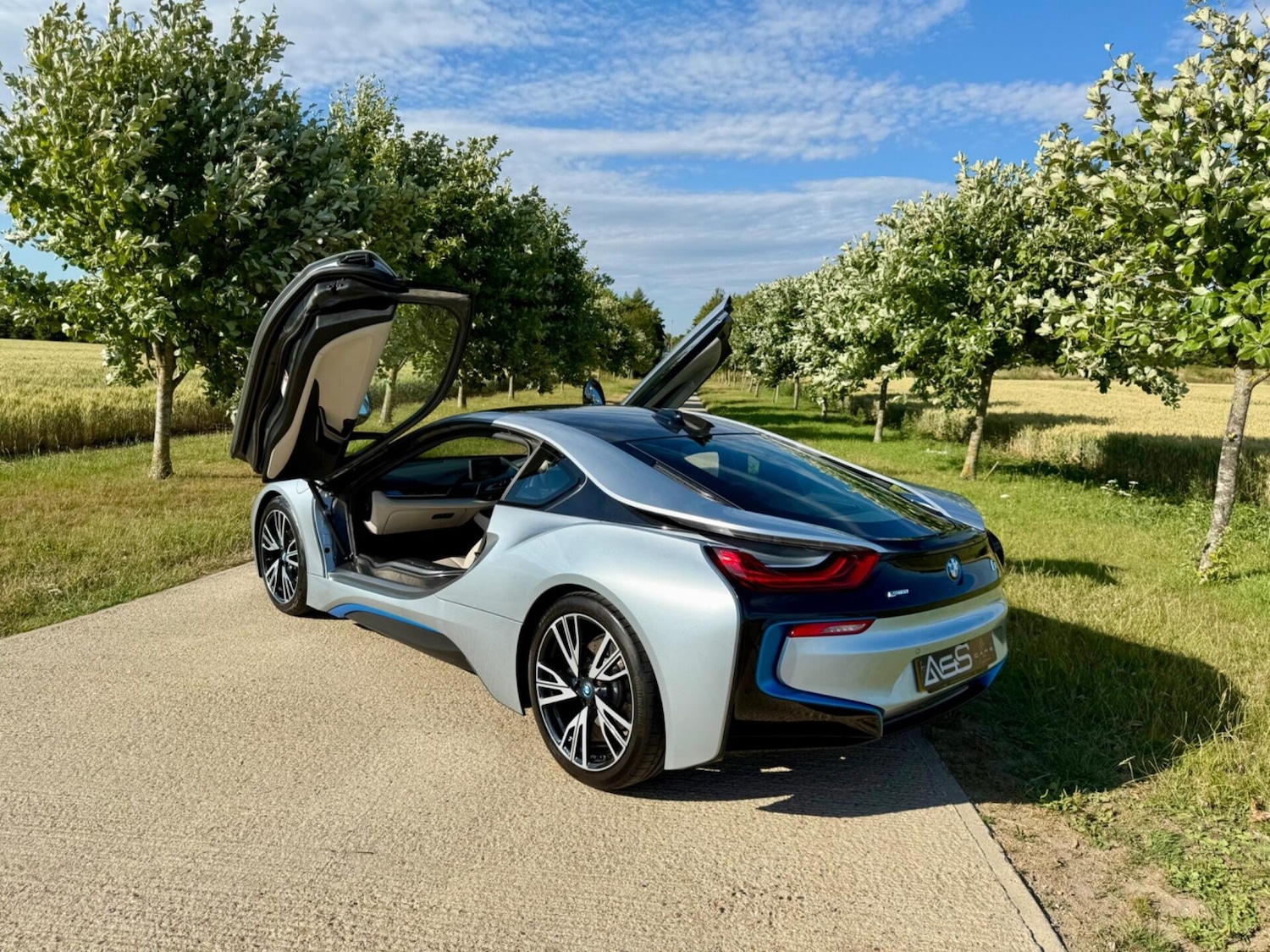 Used BMW i8 2015 for sale - 77204813: Photo 3