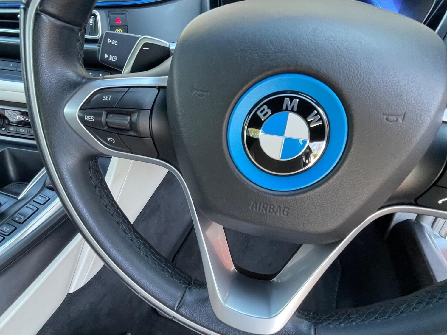 Used BMW i8 2015 for sale - 77204813: Photo 38